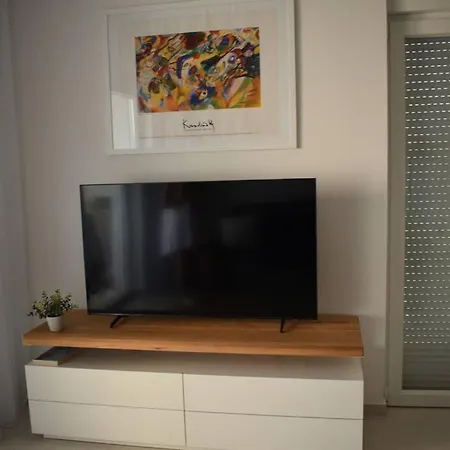 Luxury With Pool, Jacuzzi And Sea View Split *