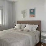 Luxury With Pool, Jacuzzi And Sea View Split Appartamento