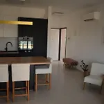 Luxury With Pool, Jacuzzi And Sea View Split Appartamento *